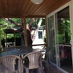 Mobil-home Avec Terrasse Pour 4 Personnes - Api-1-52-213 Kemping *
