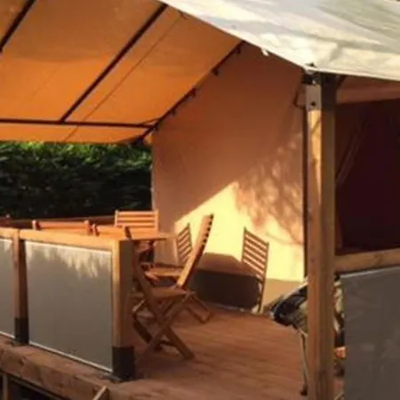 Mobil-home Avec Terrasse Pour 4 Personnes - Api-1-52-213 * Vendays-Montalivet